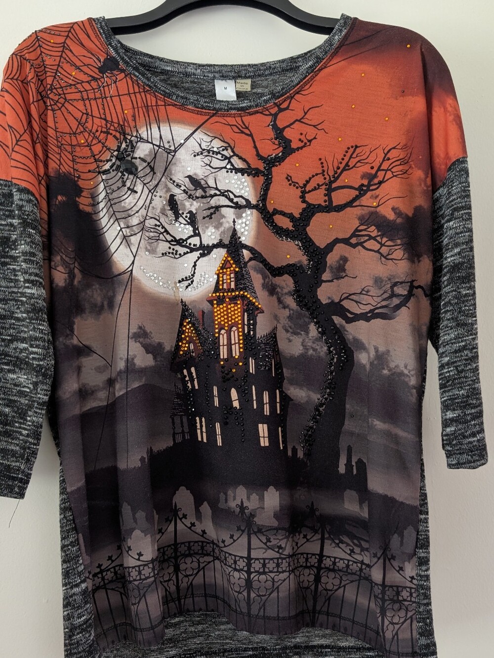 Women's Halloween 3/4 Sleeve Tee with Haunted Castle Print - Orange & Gray